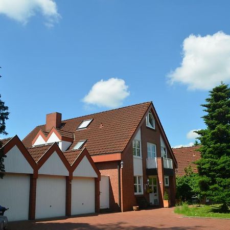 Gaestehaus Vigliarolo Gewerblich Jedes Zimmer Eigenes Bad Gemeinschaftskueche Elmshorn Dış mekan fotoğraf