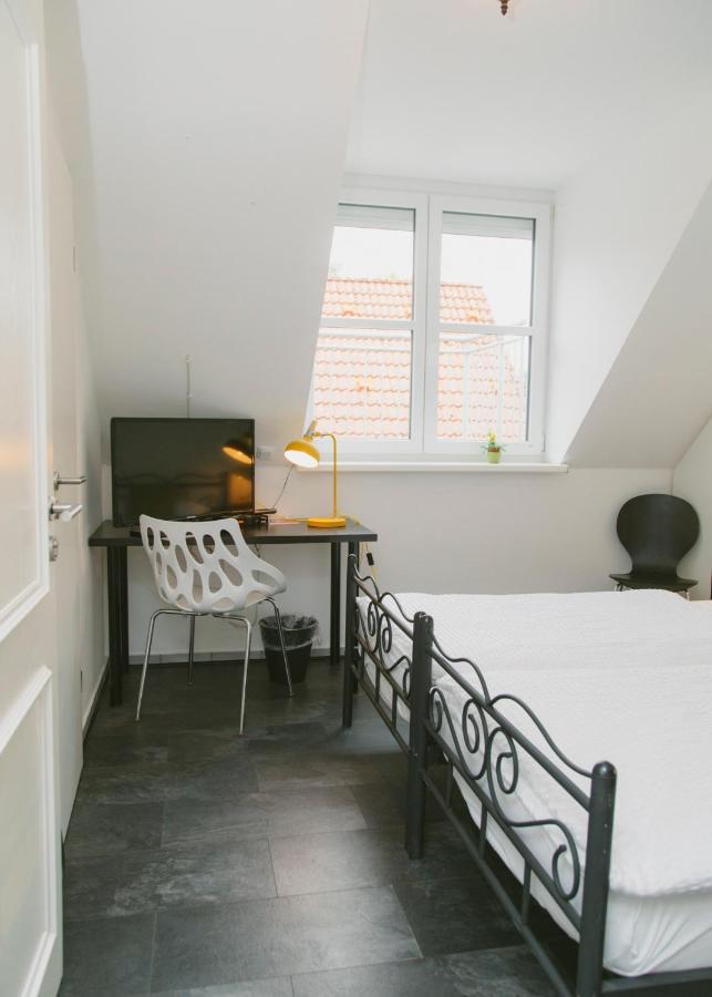 Gaestehaus Vigliarolo Gewerblich Jedes Zimmer Eigenes Bad Gemeinschaftskueche Elmshorn Dış mekan fotoğraf